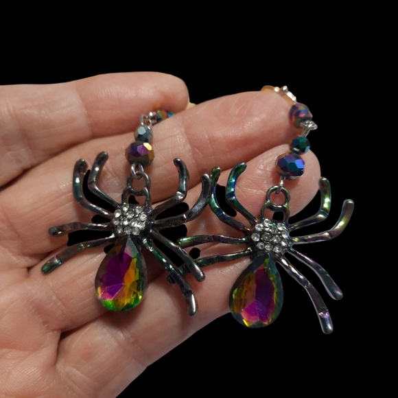 New Iridescent Spider Earrings - Picture 4 of 5